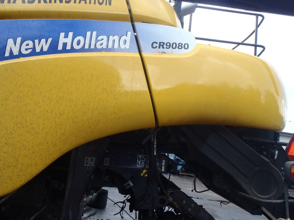 Mähdrescher des Typs New Holland CR9080, Gebrauchtmaschine in Viborg (Bild 3)