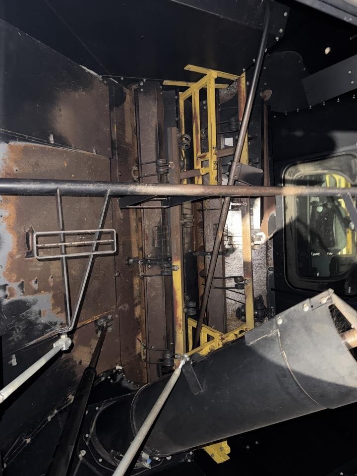 Mähdrescher typu New Holland CR9080, Gebrauchtmaschine v Hadsten (Obrázek 8)