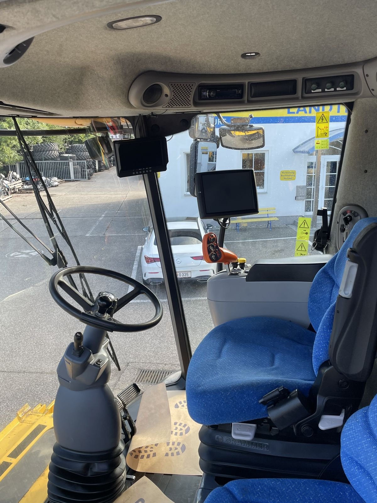 Mähdrescher typu New Holland CR9080, Gebrauchtmaschine v Burgkirchen (Obrázek 8)