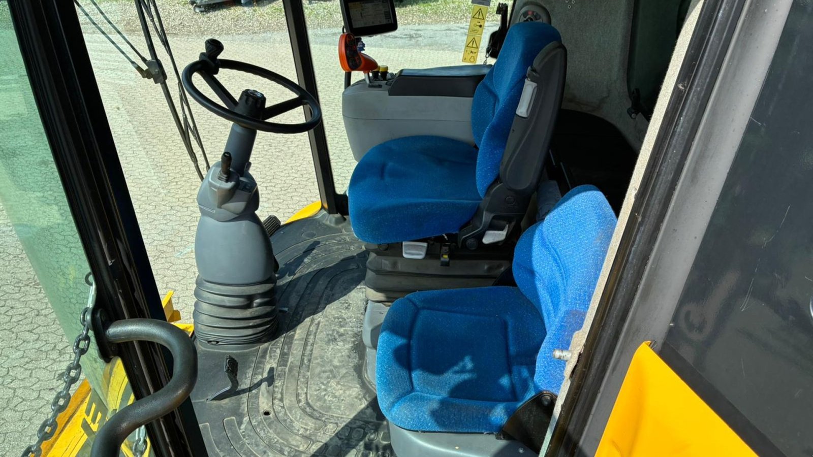 Mähdrescher of the type New Holland CR9090 CR9090, Gebrauchtmaschine in Trige (Picture 13)