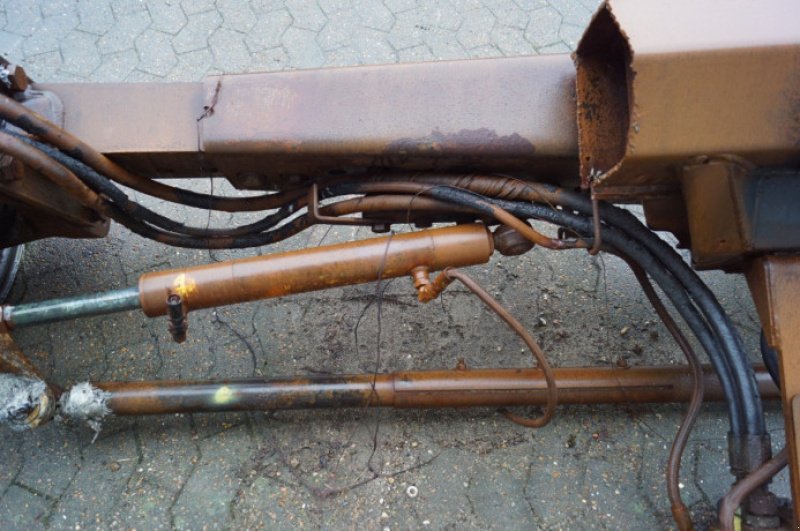 Mähdrescher del tipo New Holland CR9090, Gebrauchtmaschine In Hemmet (Immagine 15)