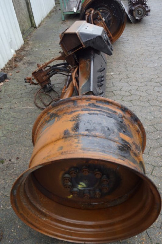 Mähdrescher del tipo New Holland CR9090, Gebrauchtmaschine In Hemmet (Immagine 21)