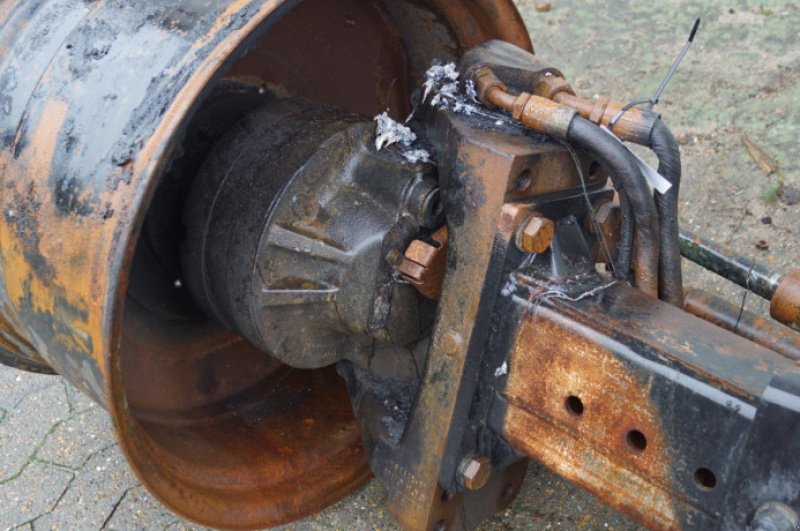 Mähdrescher del tipo New Holland CR9090, Gebrauchtmaschine In Hemmet (Immagine 3)