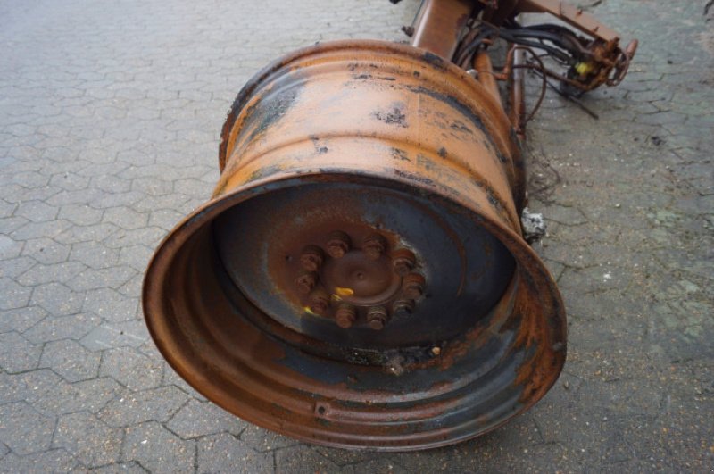 Mähdrescher del tipo New Holland CR9090, Gebrauchtmaschine In Hemmet (Immagine 10)