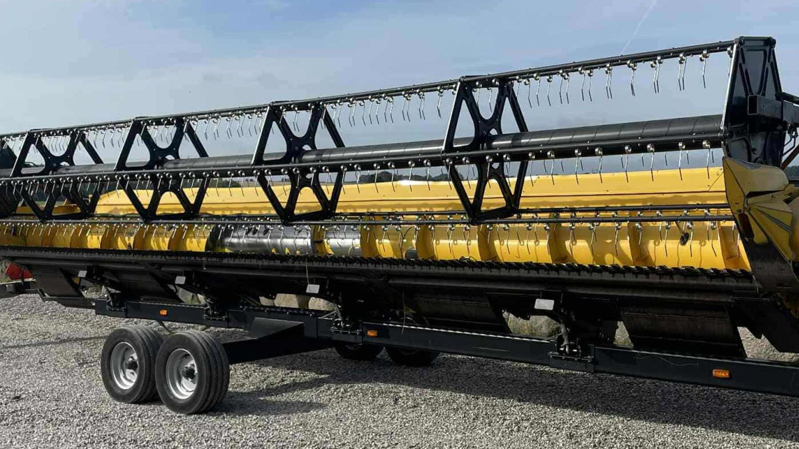 Mähdrescher of the type New Holland CR9.80 DK flotteste NH tærsker m. 30 fods Varifeed, Gebrauchtmaschine in Borre (Picture 5)