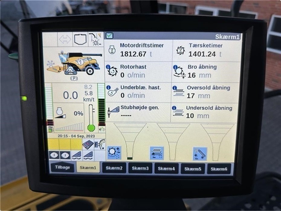 Mähdrescher des Typs New Holland CR9.80 SLH + 30” VarioFeed HD Klargjort til høsten 2025!, Gebrauchtmaschine in Gjerlev J. (Bild 19)