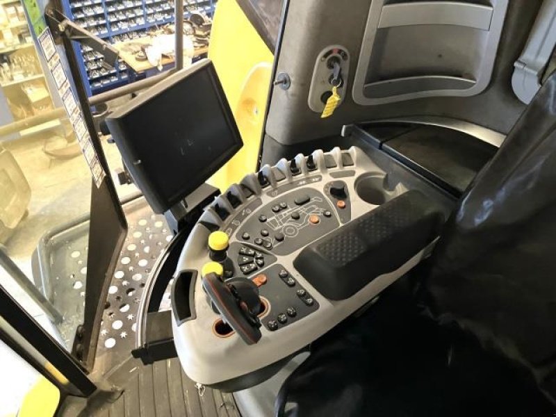 Mähdrescher des Typs New Holland CR9.80, Gebrauchtmaschine in Middelfart (Bild 7)