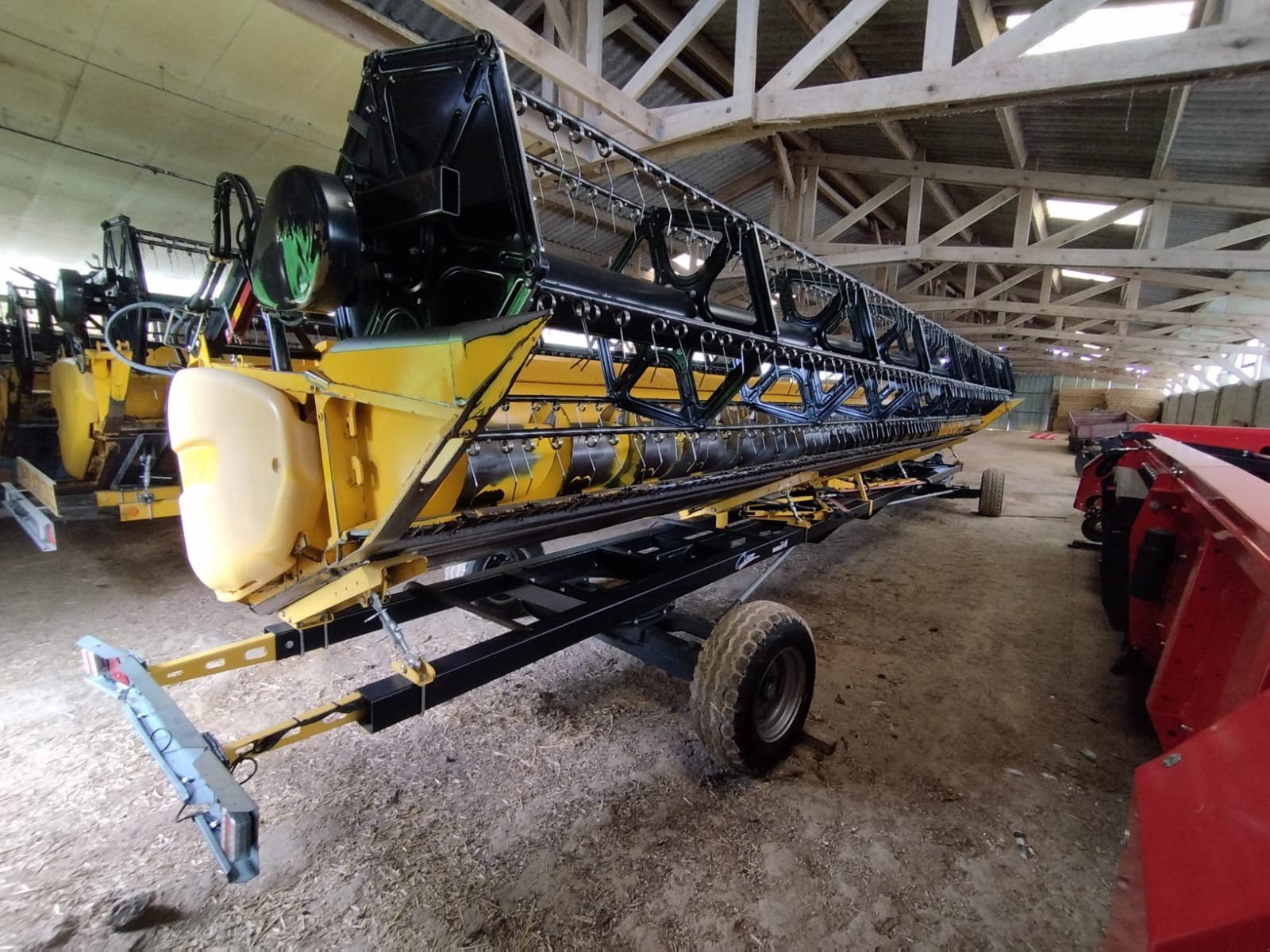 Mähdrescher of the type New Holland CR9.80SMARTTRAX, Gebrauchtmaschine in Le Horps (Picture 7)