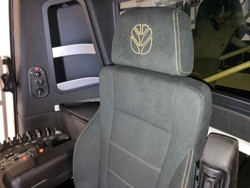 Mähdrescher typu New Holland CR9.90 ST5, Gebrauchtmaschine v Herning (Obrázek 10)