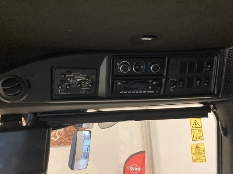 Mähdrescher typu New Holland CR9.90 ST5, Gebrauchtmaschine v Herning (Obrázek 12)