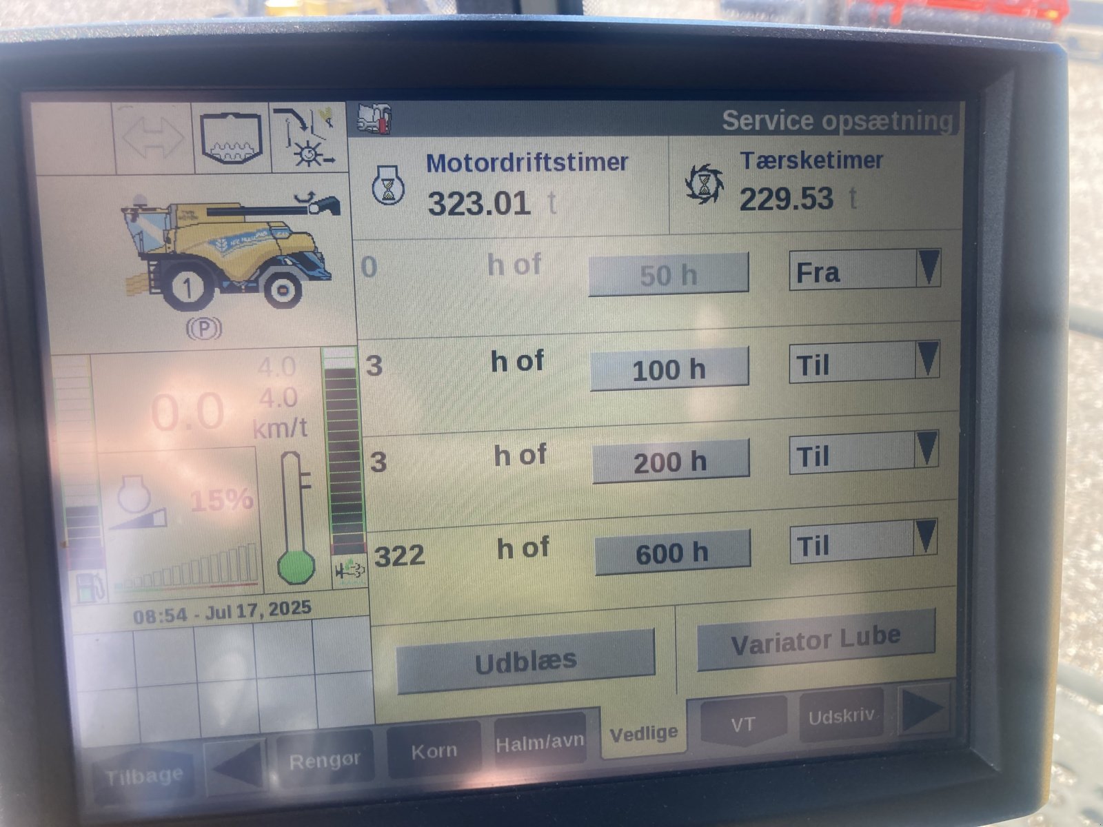 Mähdrescher of the type New Holland CR9.90 ST.V EU AMEA, Gebrauchtmaschine in Thisted (Picture 8)