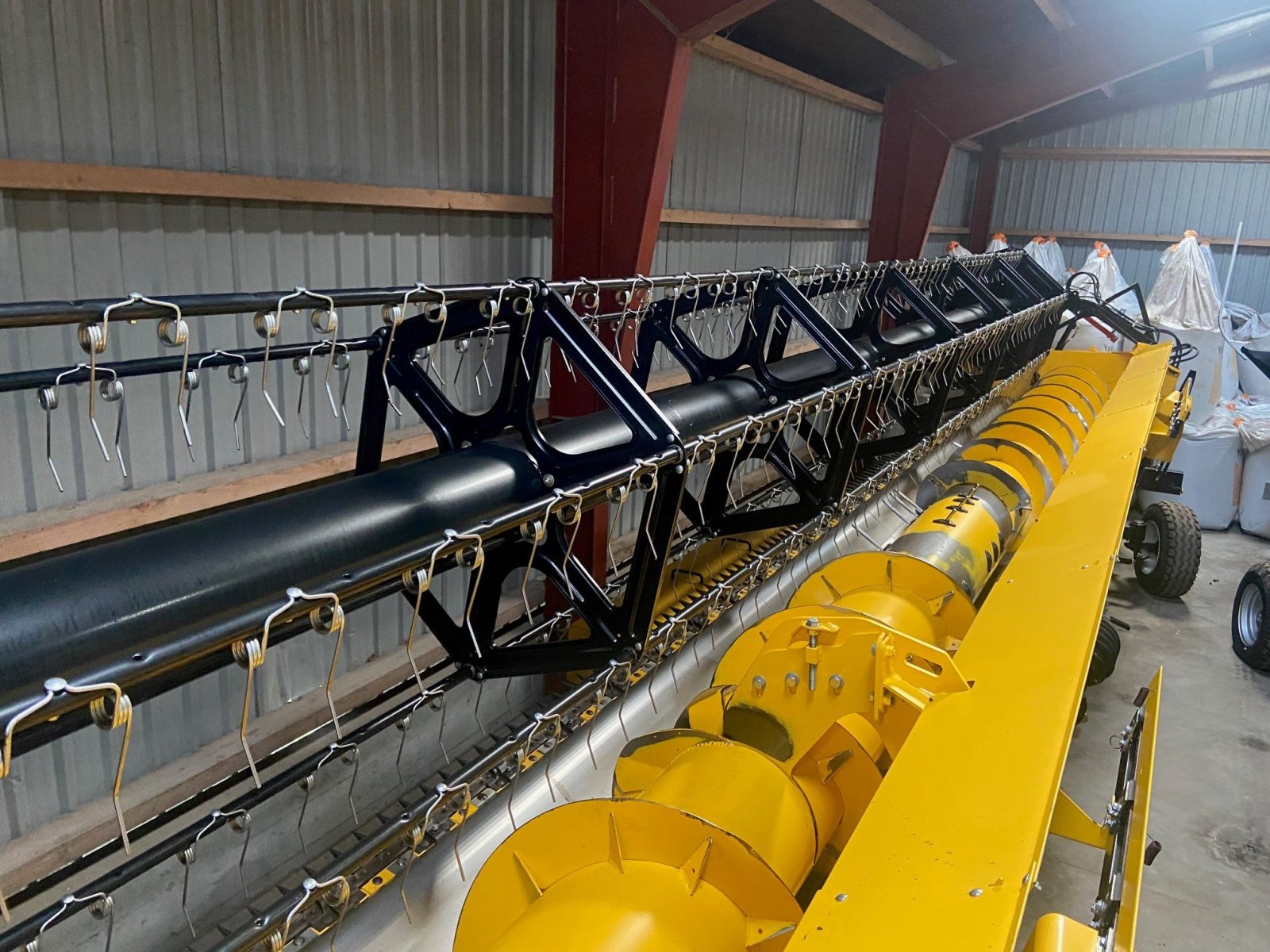 Mähdrescher of the type New Holland CR9.90 ST.V EU AMEA, Gebrauchtmaschine in Thisted (Picture 10)