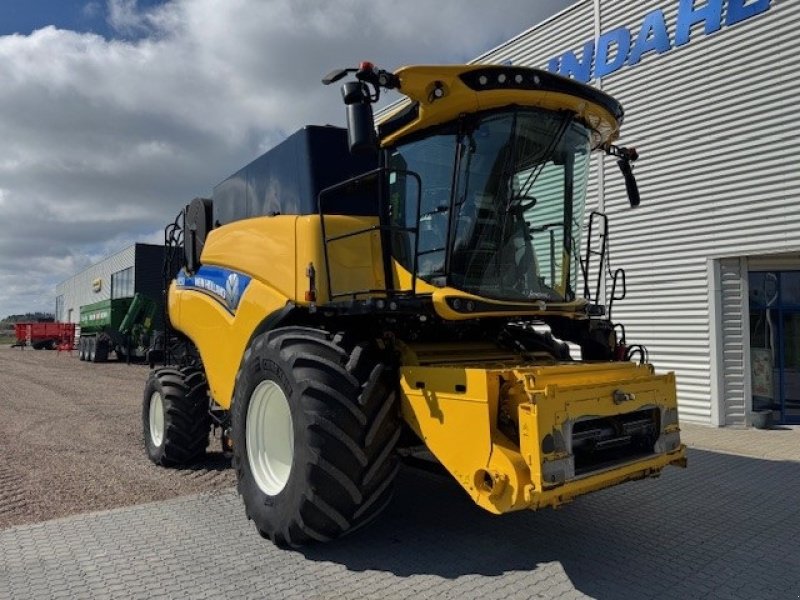 Mähdrescher typu New Holland CR9.90 TIER4, Gebrauchtmaschine v Thisted (Obrázek 2)