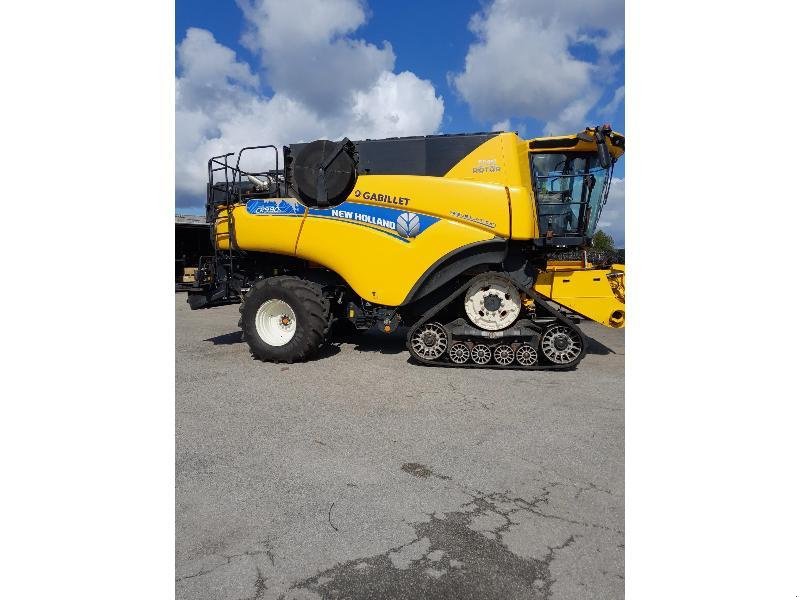 Mähdrescher typu New Holland CR990, Gebrauchtmaschine v PONTIVY (Obrázek 5)