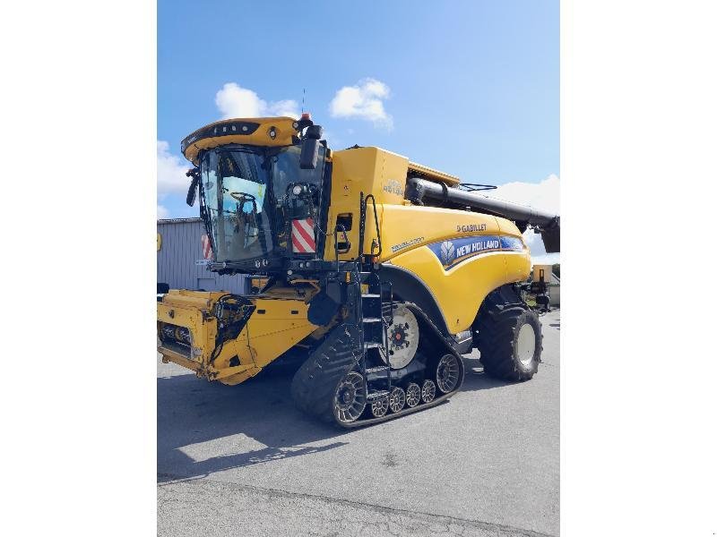 Mähdrescher typu New Holland CR990, Gebrauchtmaschine v PONTIVY (Obrázek 1)