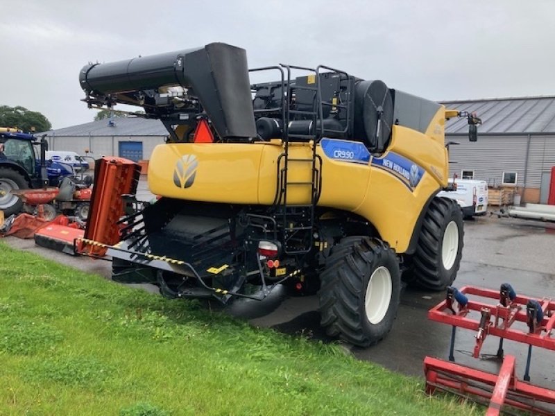 Mähdrescher du type New Holland CR9.90, Gebrauchtmaschine en Roskilde (Photo 2)