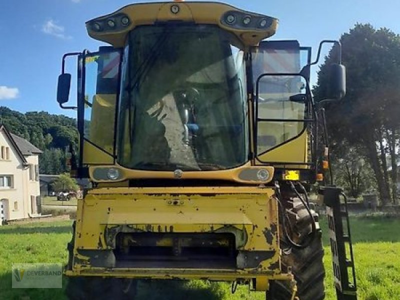 Mähdrescher del tipo New Holland CSX 7060, Gebrauchtmaschine en Colmar-Berg (Imagen 1)