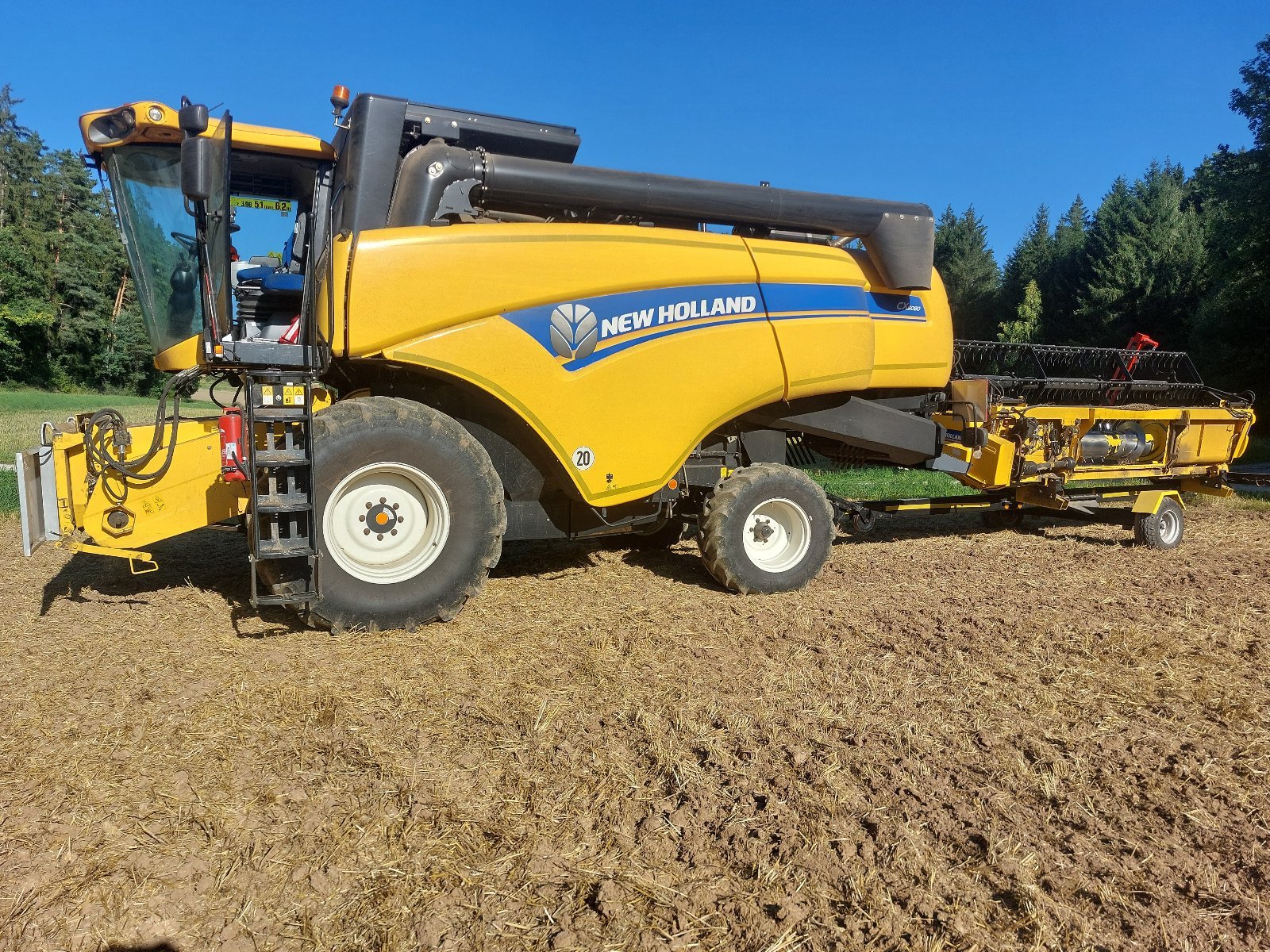 Mähdrescher of the type New Holland CX 5080, Gebrauchtmaschine in Parsberg  (Picture 2)