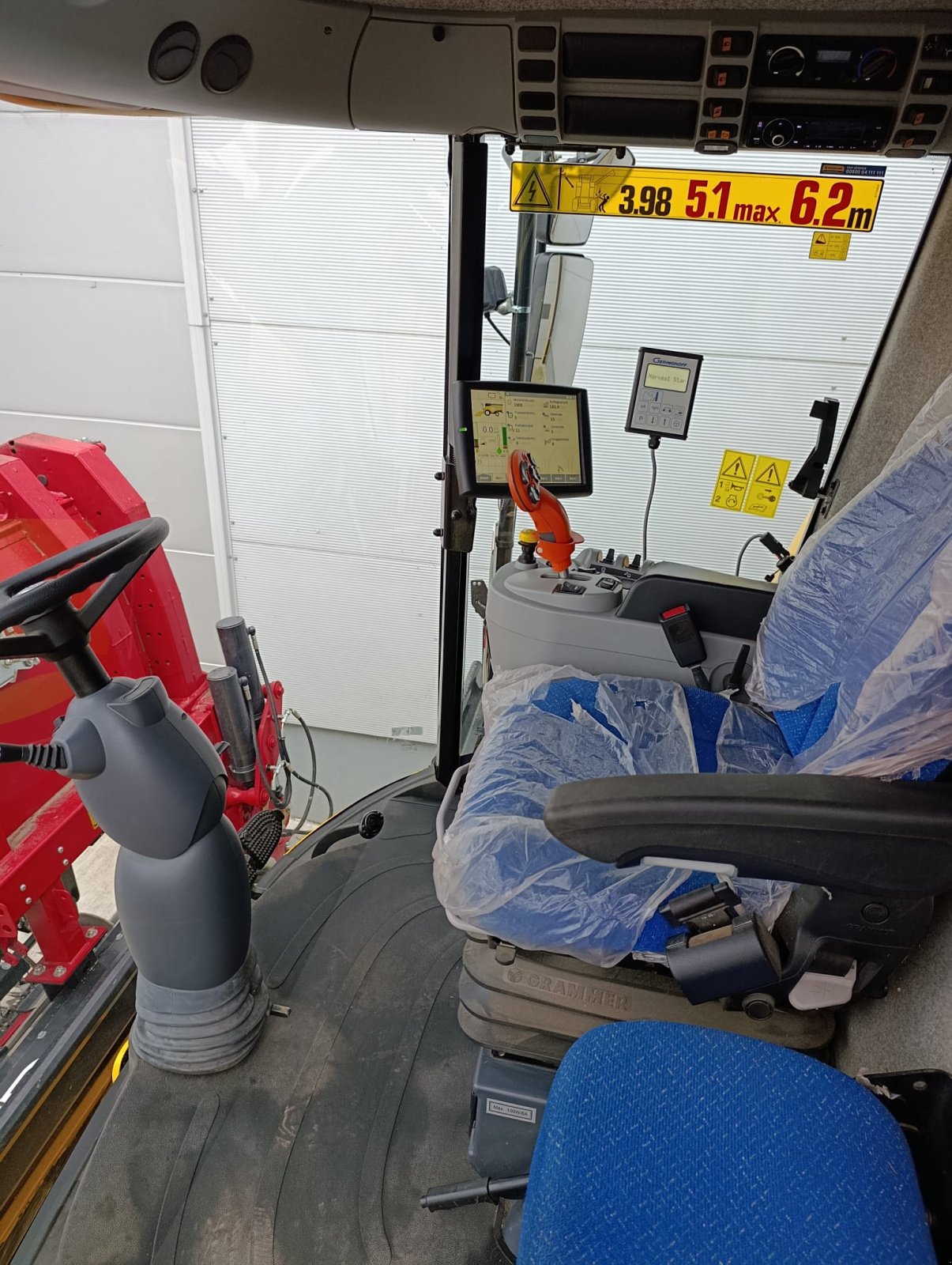 Mähdrescher del tipo New Holland CX 5080, Gebrauchtmaschine In Absdorf (Immagine 5)