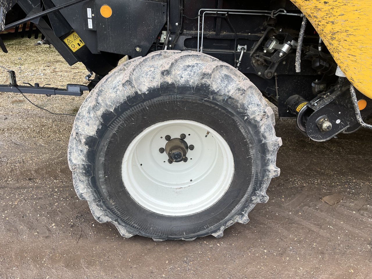 Mähdrescher of the type New Holland CX 6,80, Gebrauchtmaschine in VERT TOULON (Picture 10)