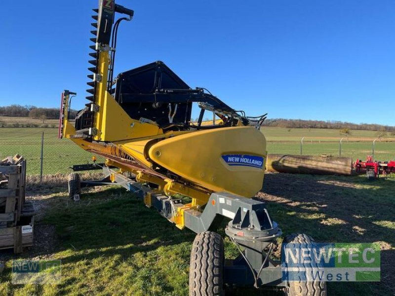 Mähdrescher tip New Holland CX 6.90, Gebrauchtmaschine in Einbeck-Dassensen (Poză 14)