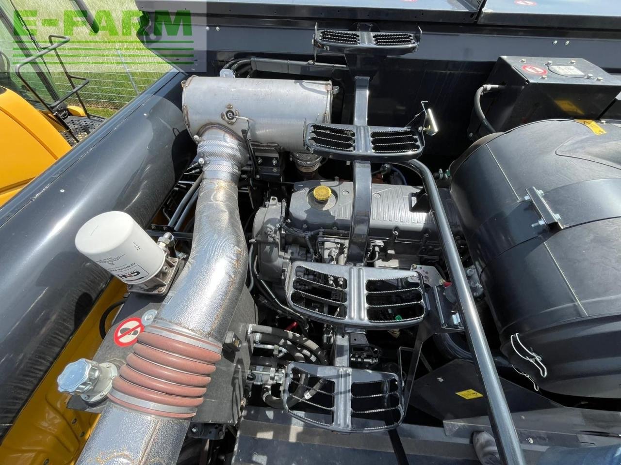 Mähdrescher Türe ait New Holland CX 6.90, Gebrauchtmaschine içinde Hamburg (resim 11)