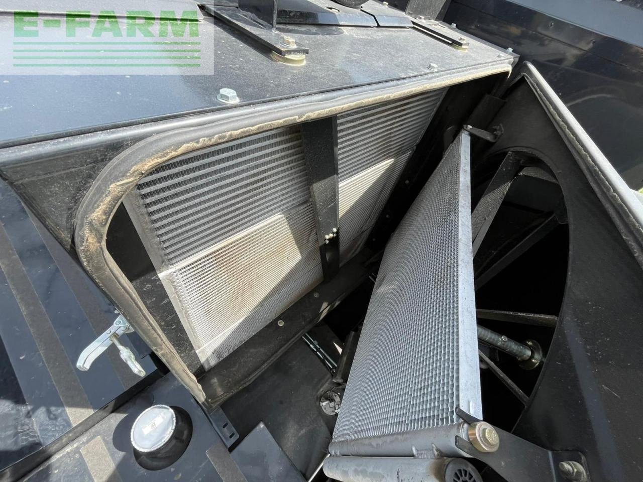 Mähdrescher Türe ait New Holland CX 6.90, Gebrauchtmaschine içinde Hamburg (resim 14)