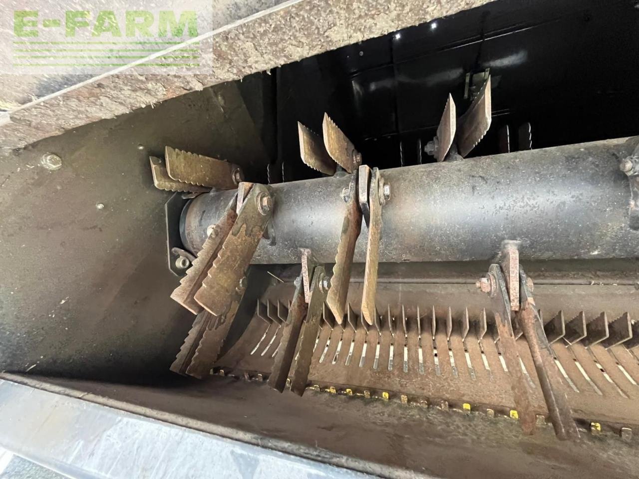 Mähdrescher Türe ait New Holland CX 6.90, Gebrauchtmaschine içinde Hamburg (resim 18)