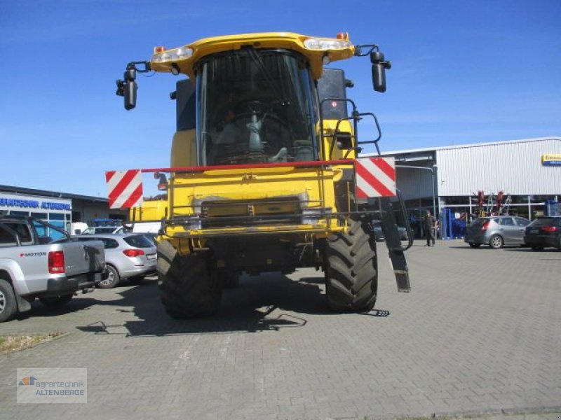 Mähdrescher des Typs New Holland CX 740, Gebrauchtmaschine in Altenberge (Bild 3)