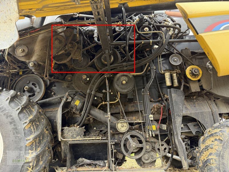 Mähdrescher del tipo New Holland CX 760, Gebrauchtmaschine en Bad Leonfelden (Imagen 16)