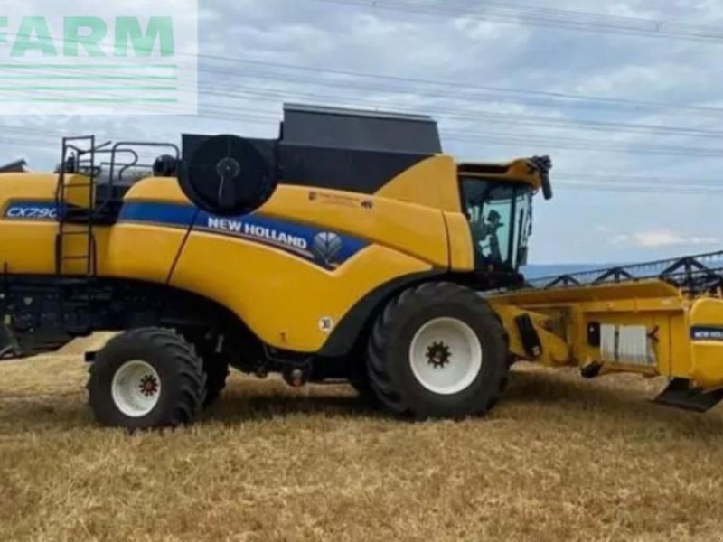 Mähdrescher tip New Holland CX 7.90, Gebrauchtmaschine in Hamburg