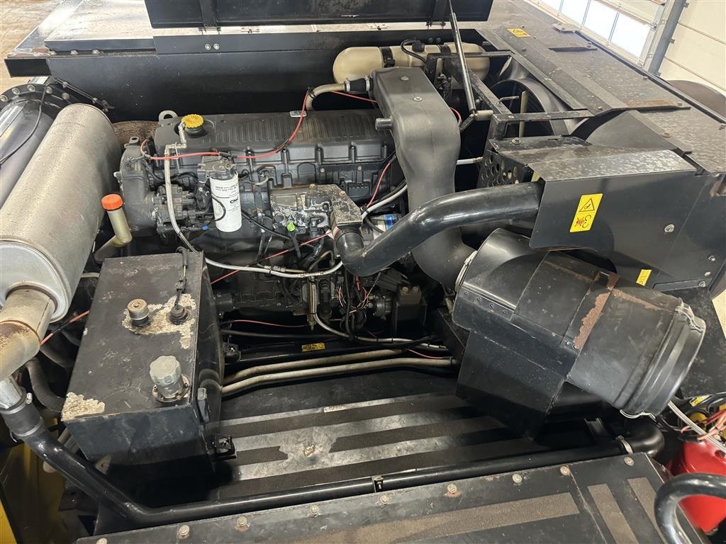 Mähdrescher Türe ait New Holland CX 8060 FSH 24 fod, Gebrauchtmaschine içinde Haderup (resim 19)