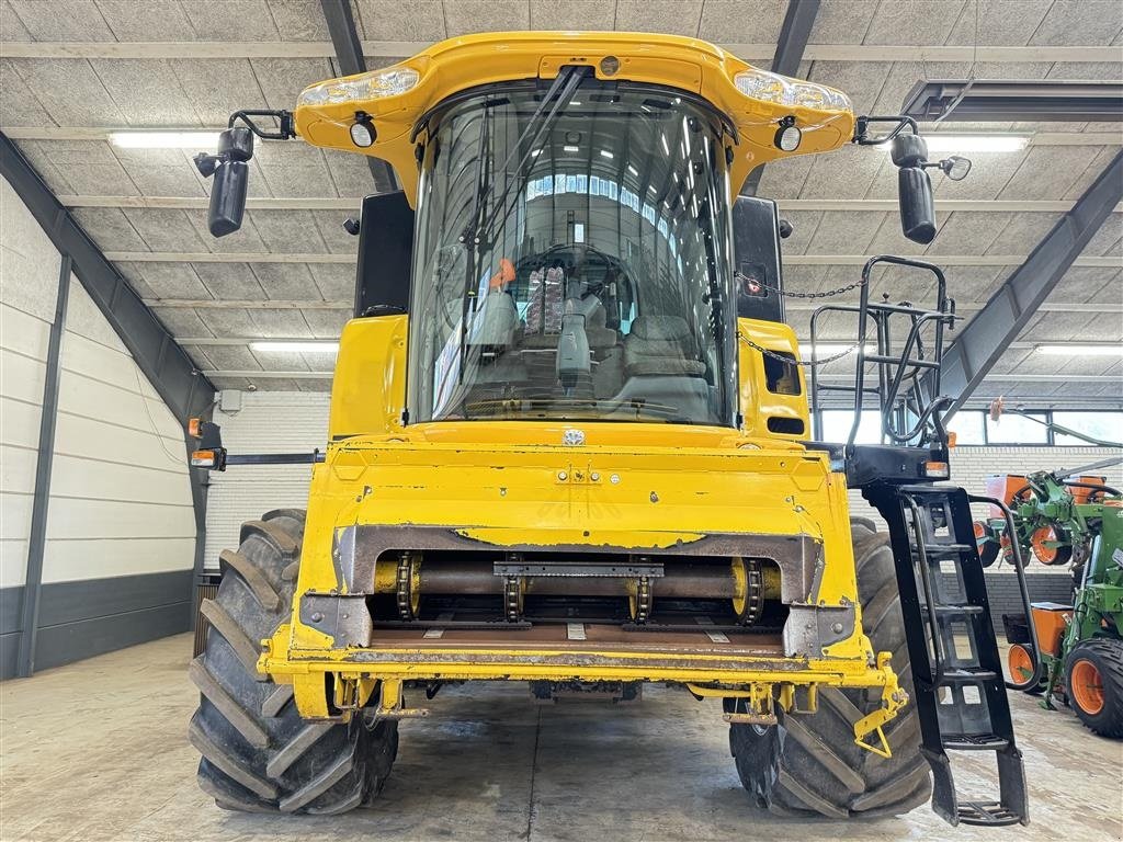 Mähdrescher Türe ait New Holland CX 8060 FSH 24 fod, Gebrauchtmaschine içinde Haderup (resim 7)