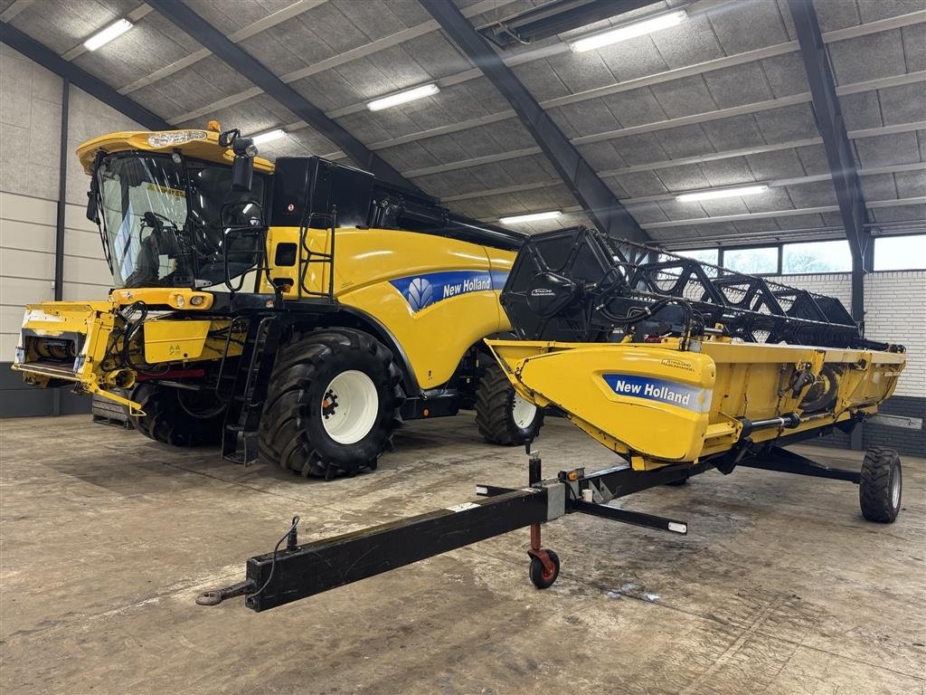 Mähdrescher Türe ait New Holland CX 8060 FSH 24 fod, Gebrauchtmaschine içinde Haderup (resim 25)