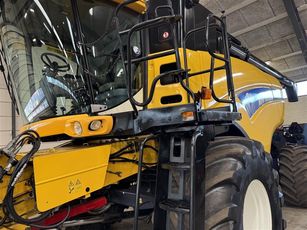 Mähdrescher Türe ait New Holland CX 8060 FSH 24 fod, Gebrauchtmaschine içinde Haderup (resim 10)