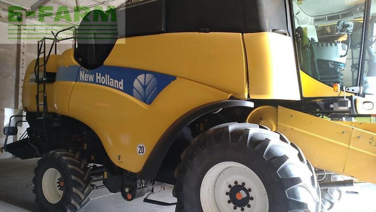 Mähdrescher of the type New Holland cx 8060, Gebrauchtmaschine in NEUENDORF AM SPECK (Picture 1)