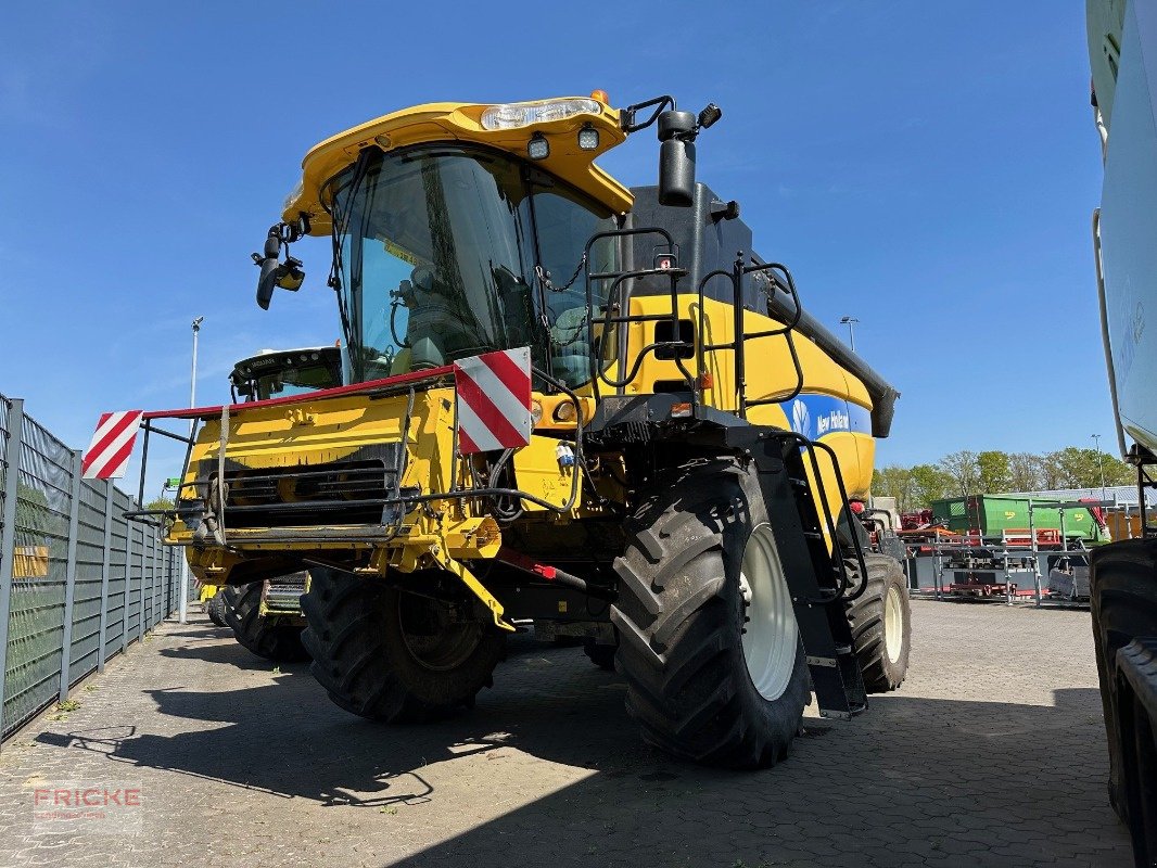 Mähdrescher des Typs New Holland CX 8060, Gebrauchtmaschine in Bockel - Gyhum (Bild 27)
