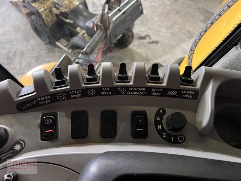 Mähdrescher des Typs New Holland CX 8060, Gebrauchtmaschine in Bockel - Gyhum (Bild 8)