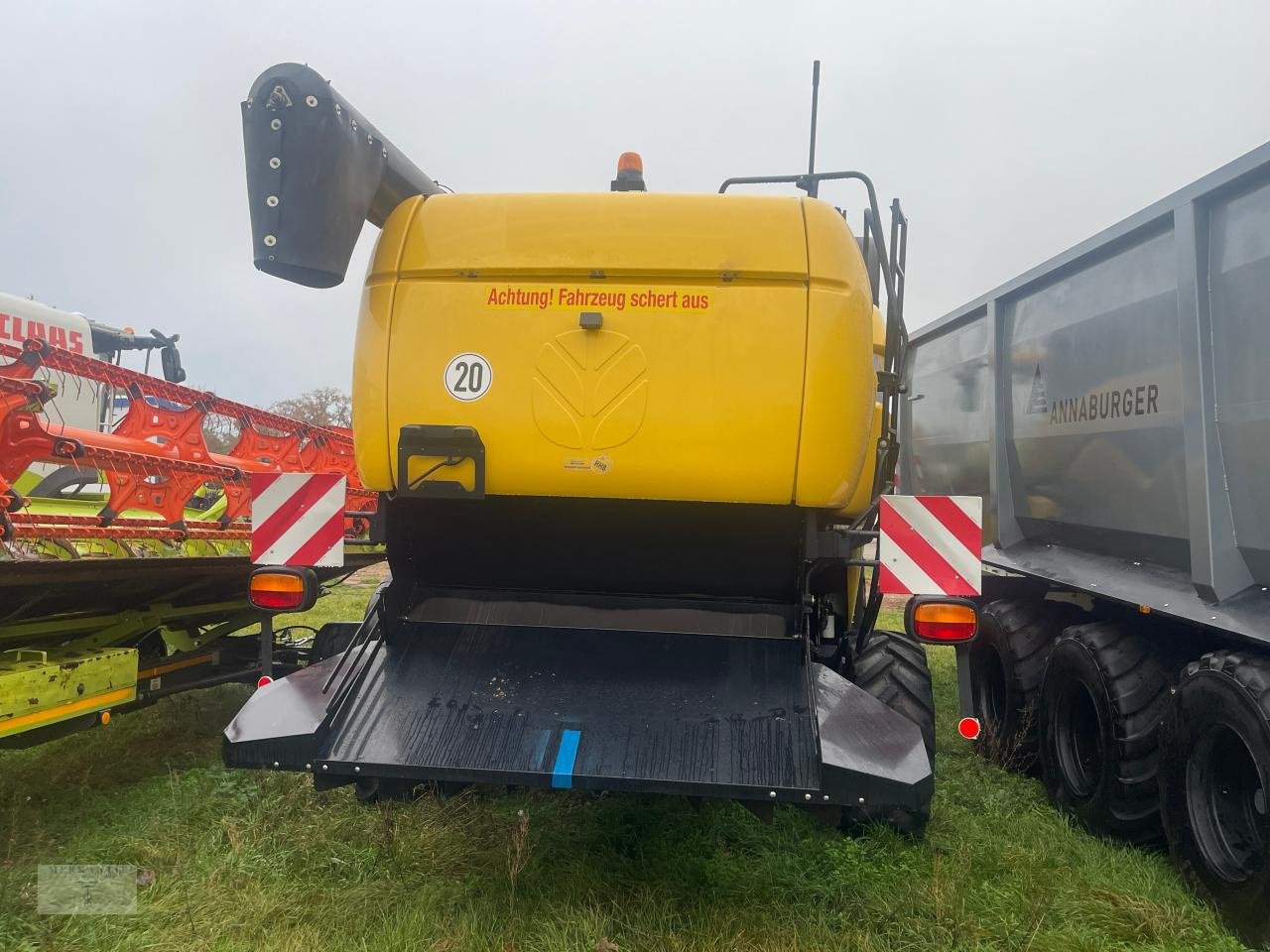 Mähdrescher of the type New Holland CX 8060, Gebrauchtmaschine in Pragsdorf (Picture 4)