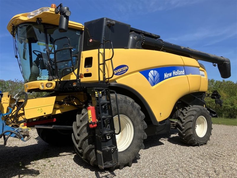 Mähdrescher of the type New Holland CX 8080 SLH, Gebrauchtmaschine in Roskilde (Picture 1)