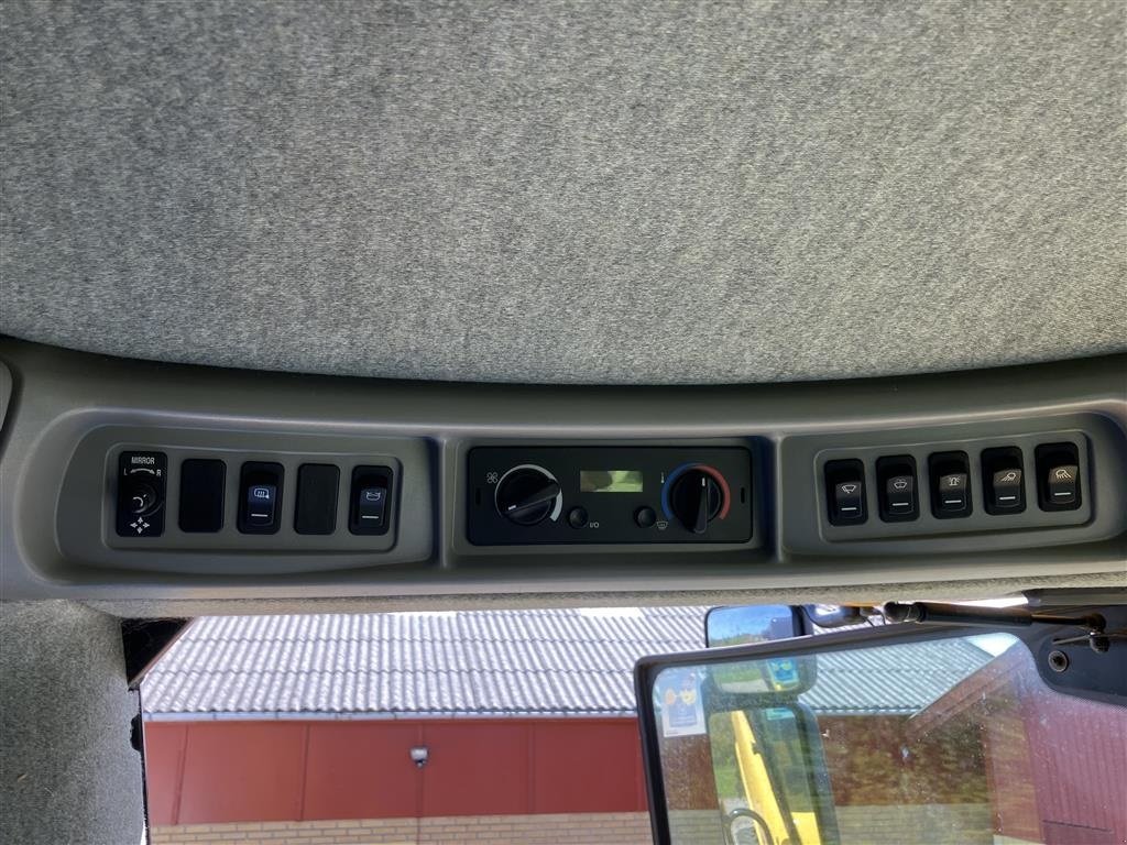 Mähdrescher typu New Holland CX 8080 SLH, Gebrauchtmaschine v Roskilde (Obrázek 8)