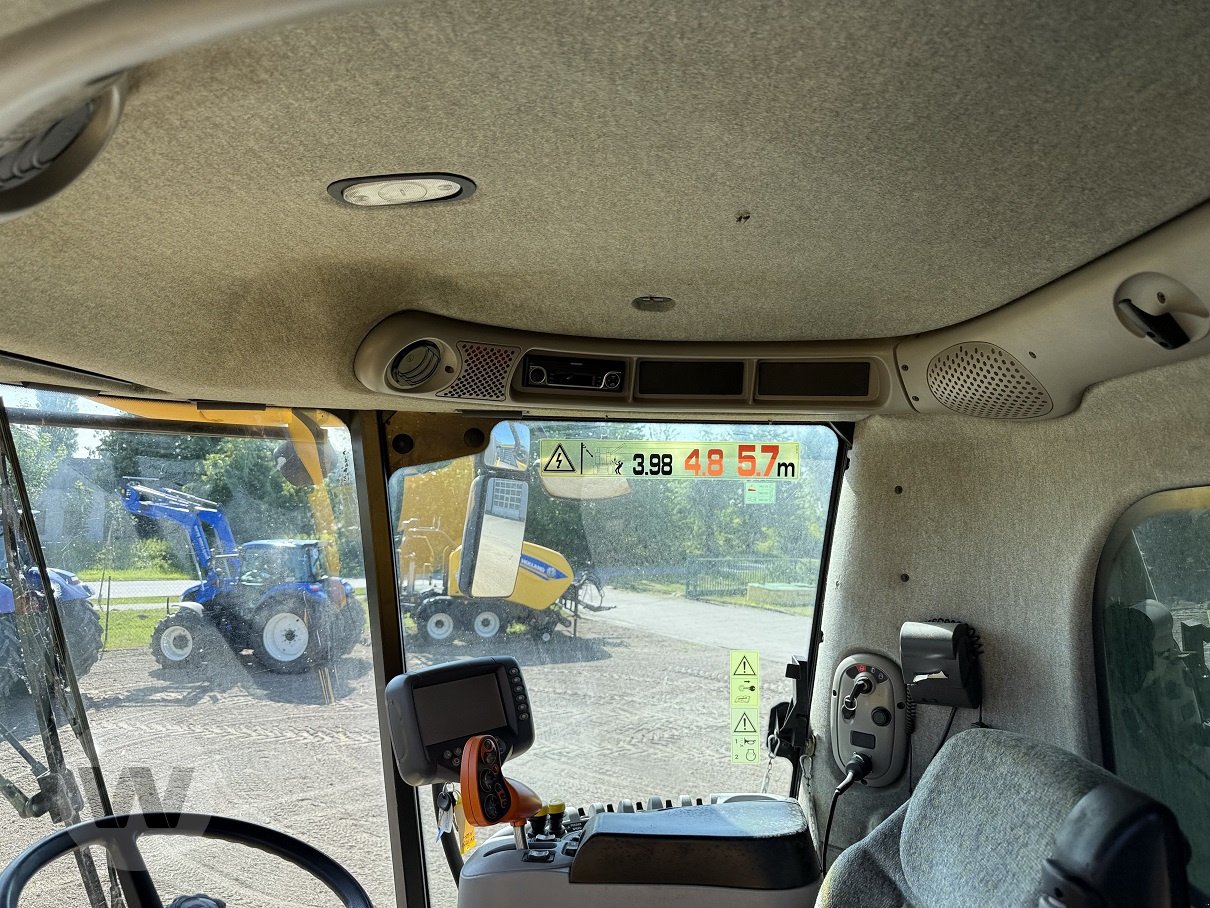 Mähdrescher des Typs New Holland CX 8090, Gebrauchtmaschine in Kleeth (Bild 9)