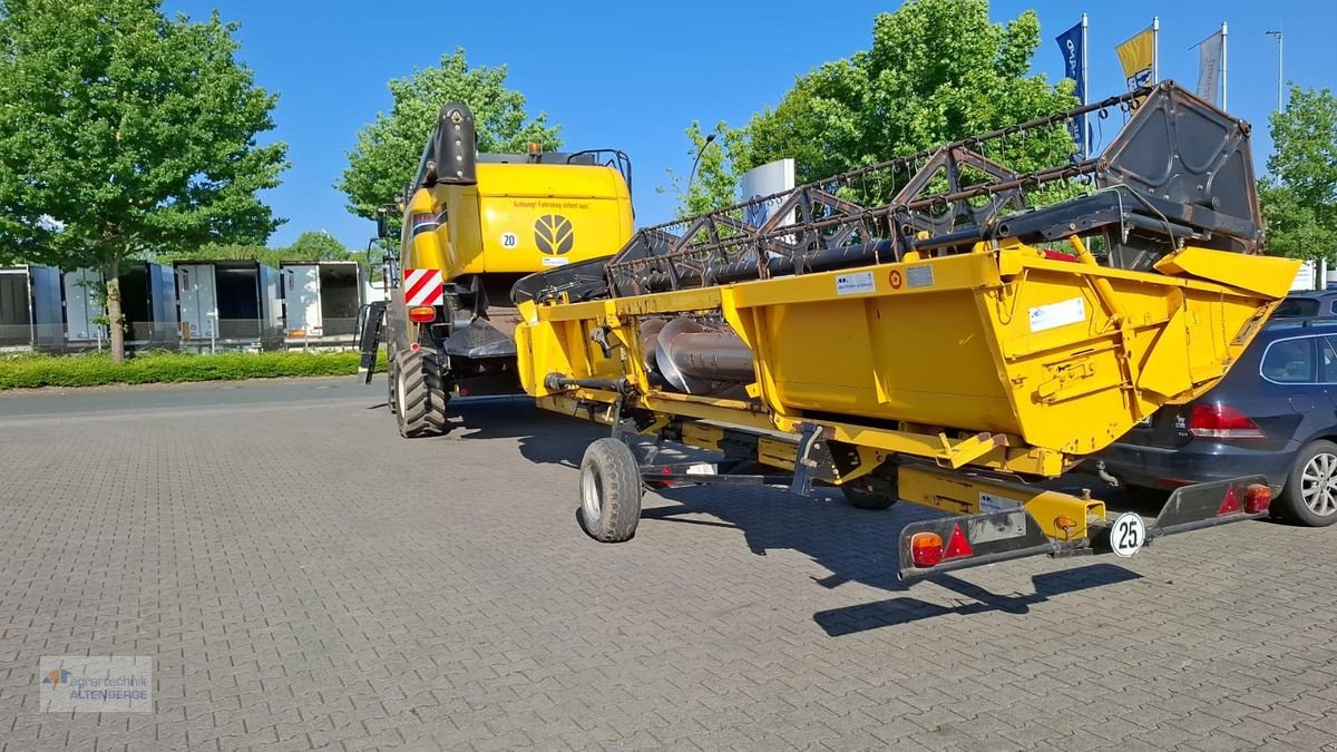 Mähdrescher tip New Holland CX 840, Gebrauchtmaschine in Altenberge (Poză 5)
