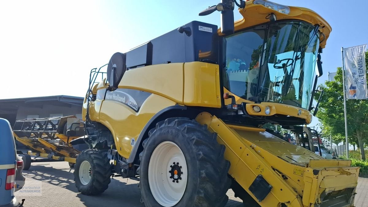 Mähdrescher tip New Holland CX 840, Gebrauchtmaschine in Altenberge (Poză 4)