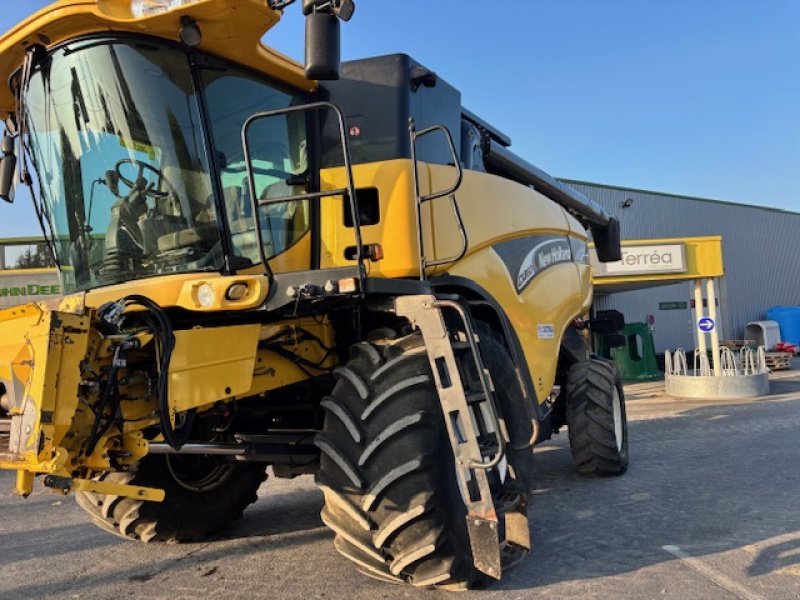 Mähdrescher tip New Holland CX 860, Gebrauchtmaschine in CORNY MACHEROMENIL (Poză 10)
