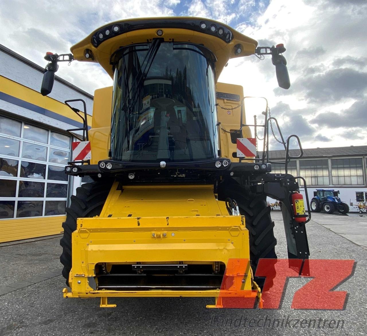 Mähdrescher tipa New Holland CX 8.70 ST5 ZED S-Modell, Neumaschine u Ampfing (Slika 2)