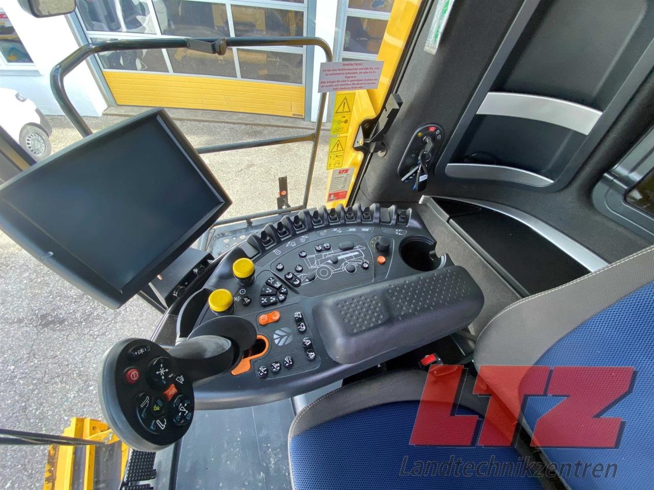 Mähdrescher tipa New Holland CX 8.70 ST5 ZED S-Modell, Neumaschine u Ampfing (Slika 8)