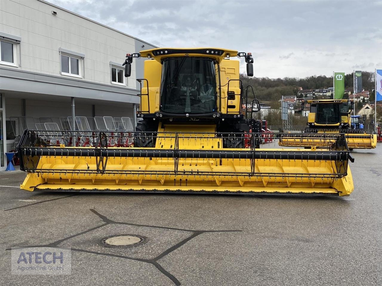 Mähdrescher des Typs New Holland CX 8.70 ST5 ZED, Neumaschine in Velburg (Bild 2)