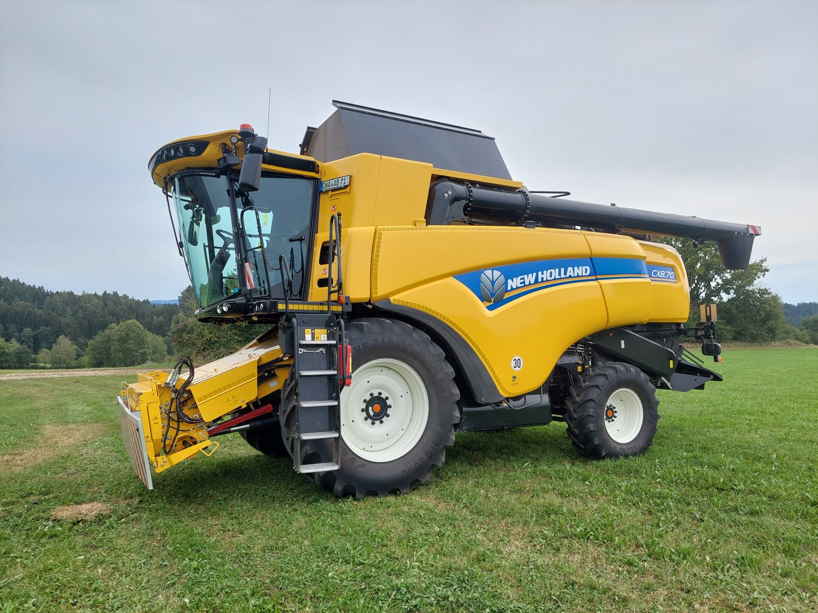 Mähdrescher del tipo New Holland CX 8.70, Gebrauchtmaschine In Miltach (Immagine 1)