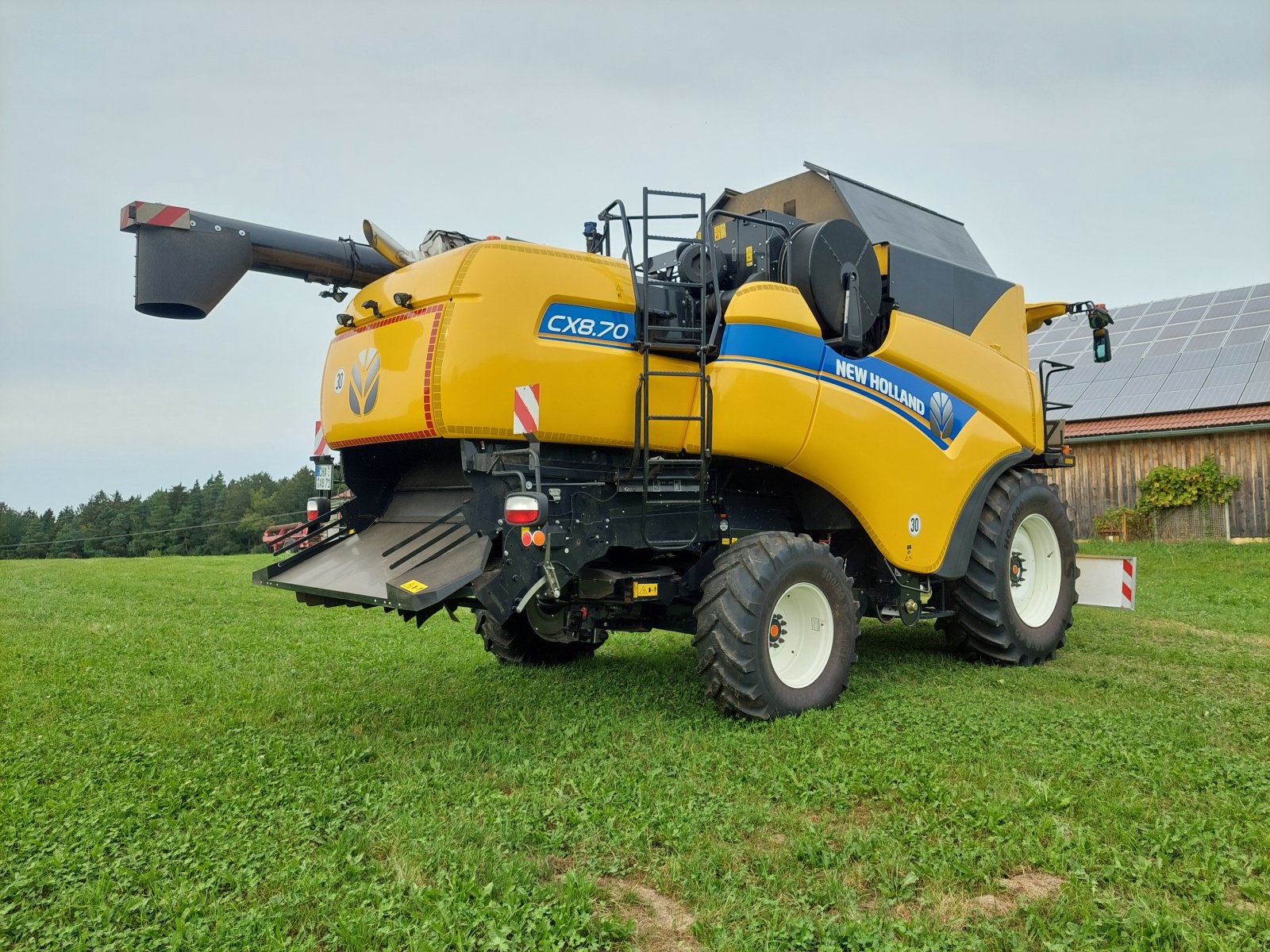 Mähdrescher del tipo New Holland CX 8.70, Gebrauchtmaschine In Miltach (Immagine 8)
